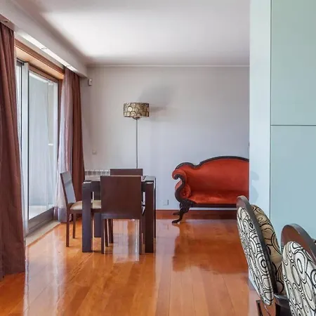 The Douro River House - Oporto *