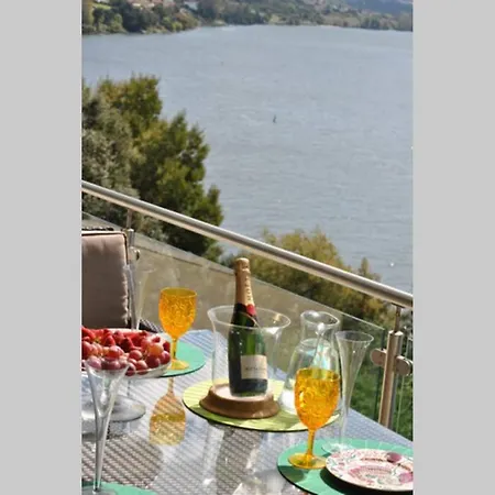 아파트 The Douro River House - Oporto *